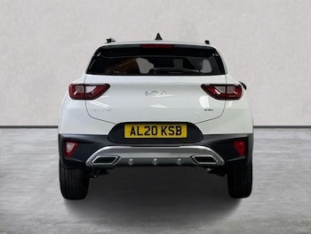 Used Kia Stonic 2024 for sale - 78608370: Photo
