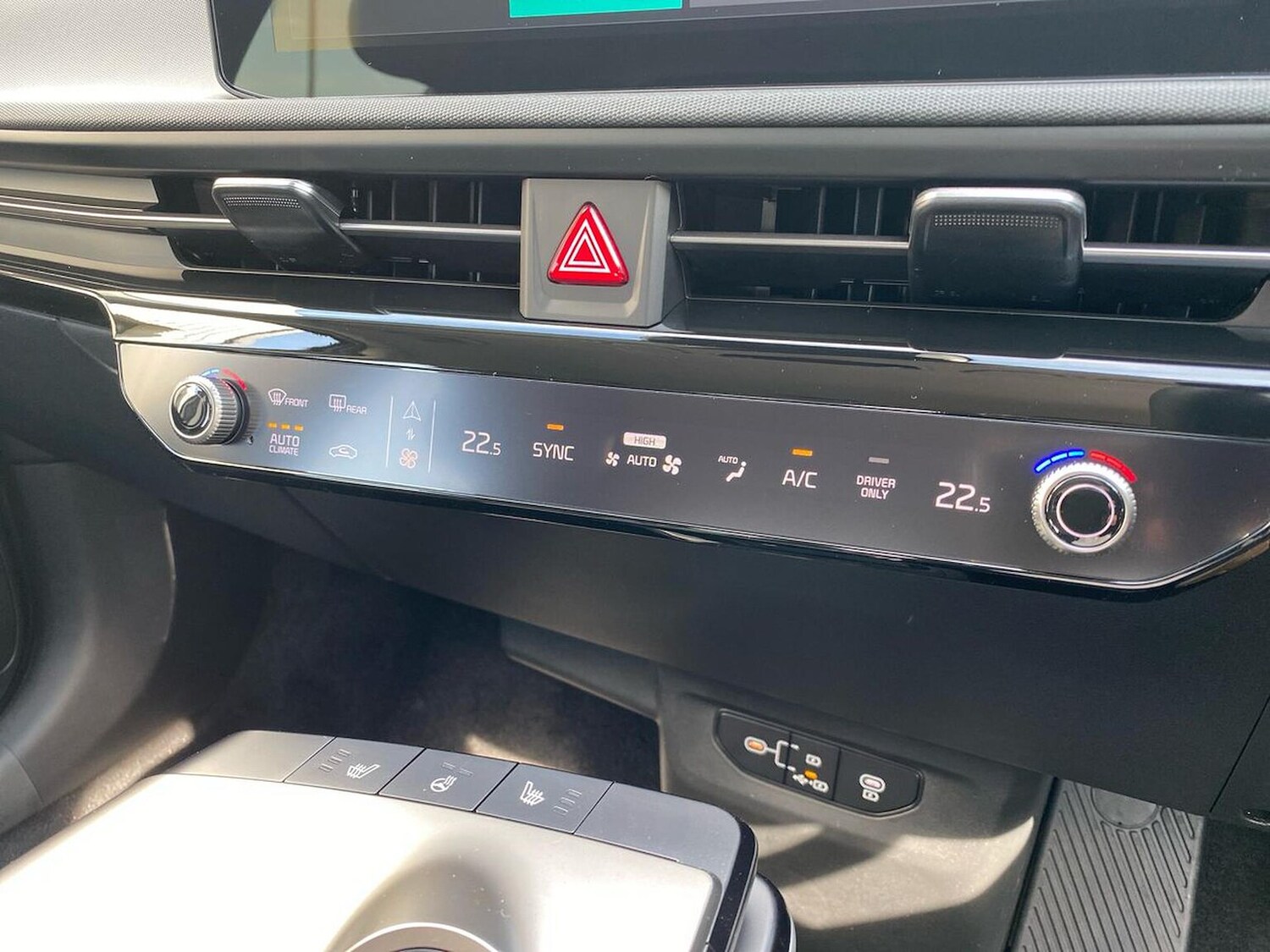 Used Kia EV6 2025 for sale - 76331034: Photo 12