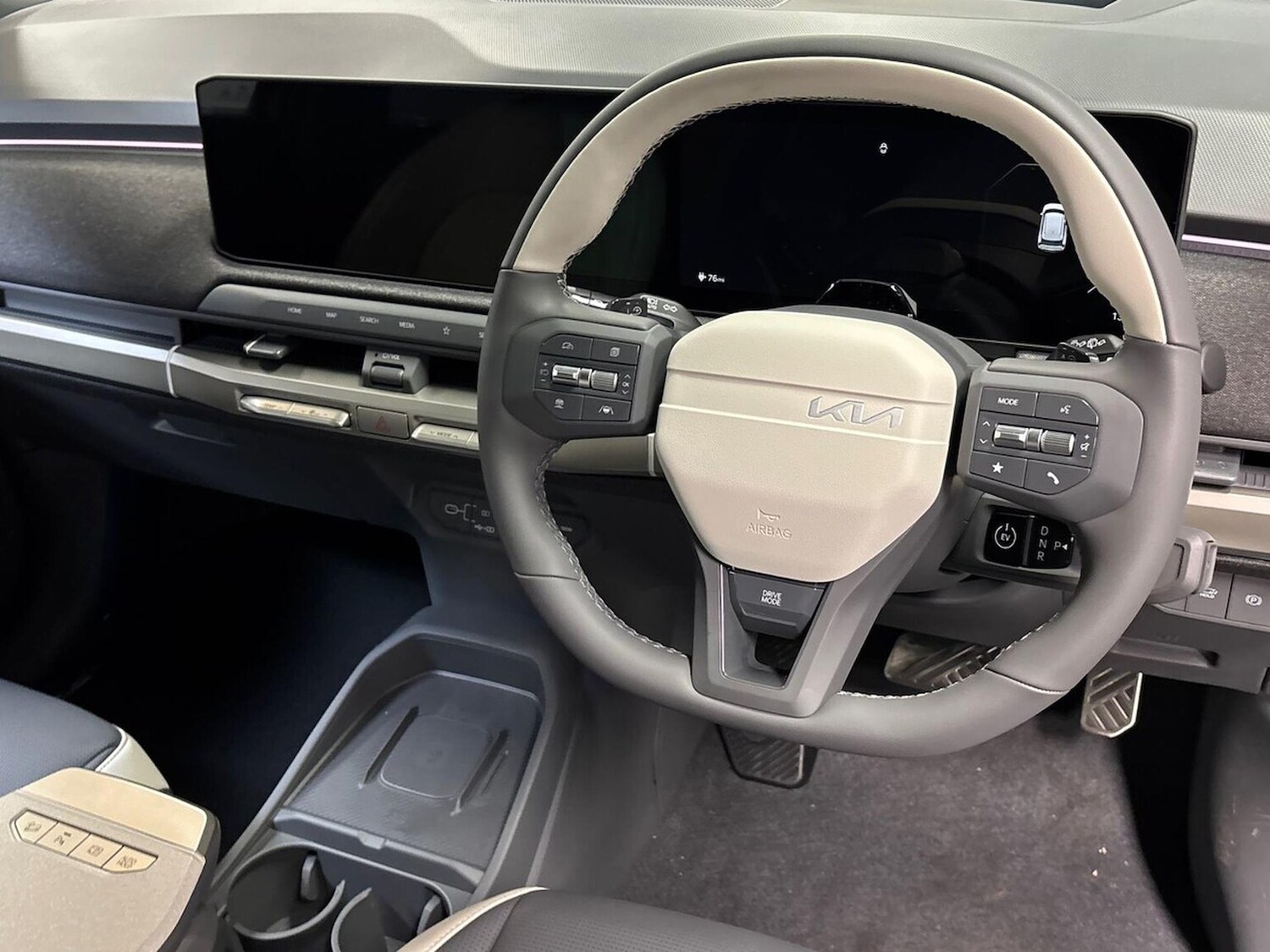 Used Kia EV3 2025 for sale - 78176460: Photo 8