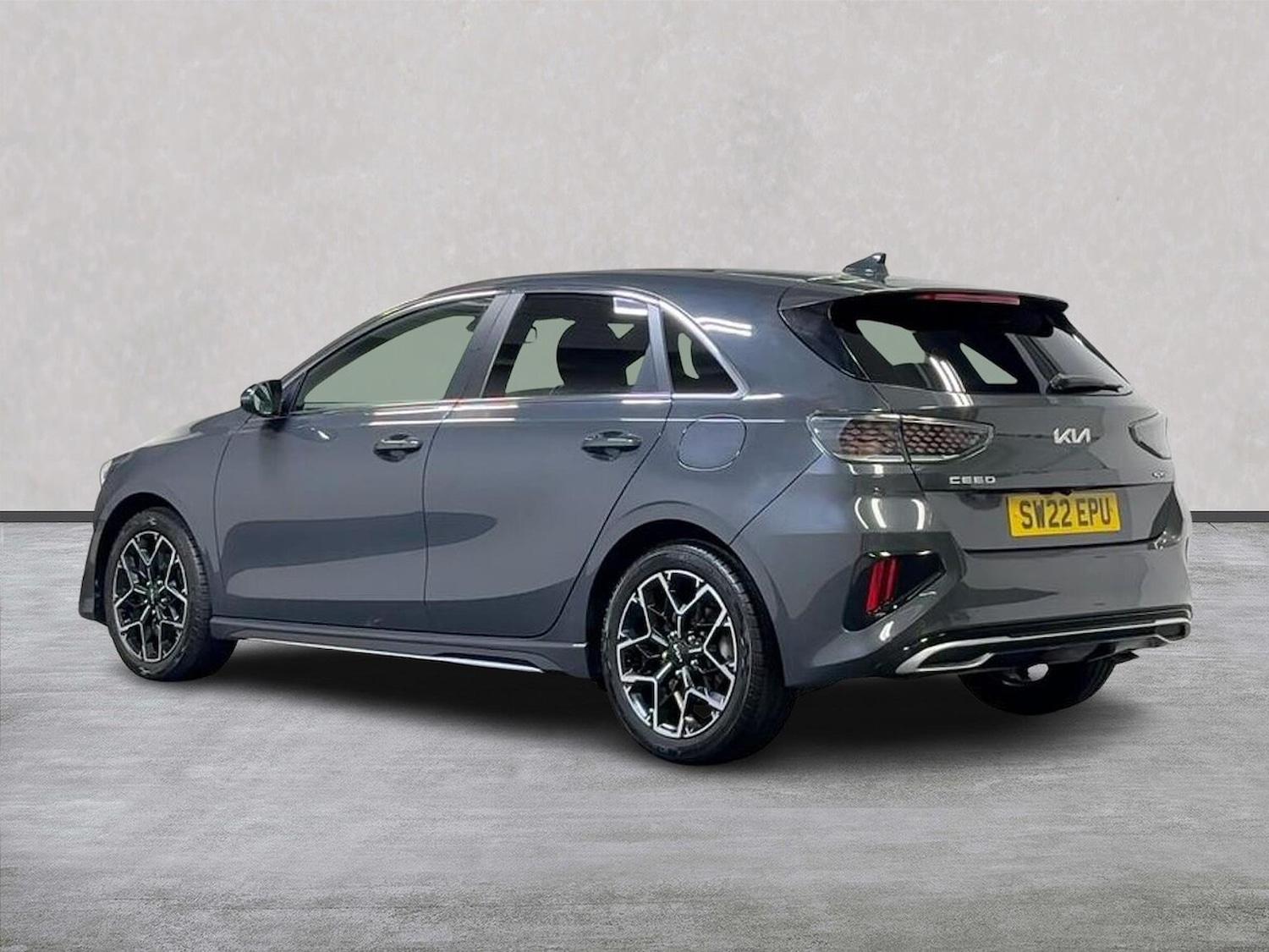 Used Kia Ceed 2022 for sale - 76320710: Photo 2
