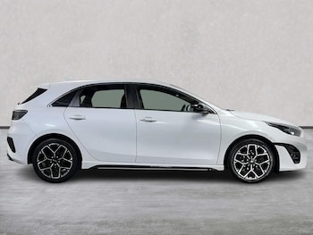 Used Kia Ceed 2023 for sale - 79463324: Photo