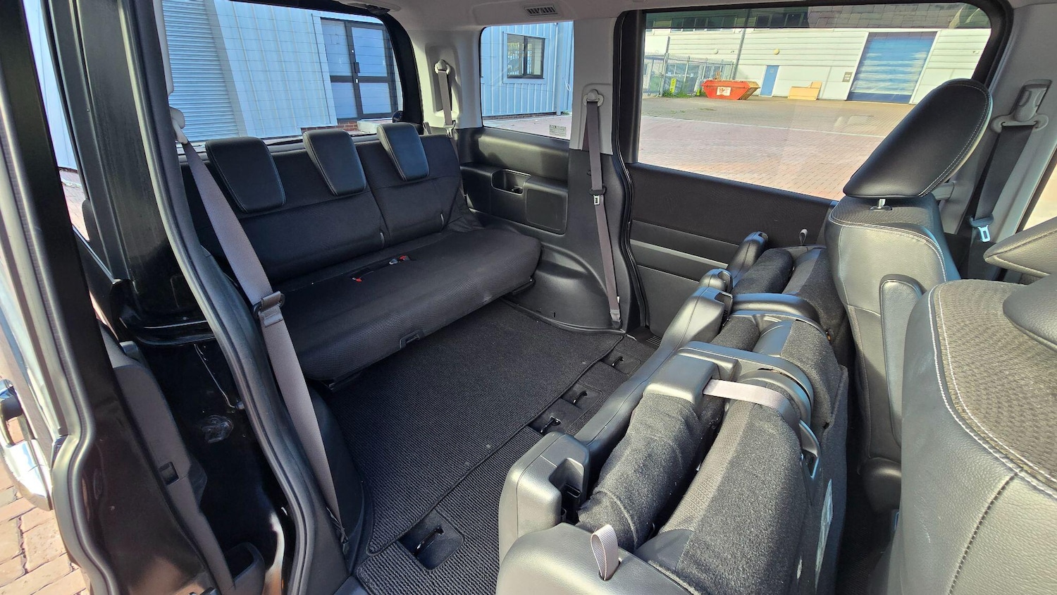 Used Honda Stepwagon 2025 for sale - 77131933: Photo 14