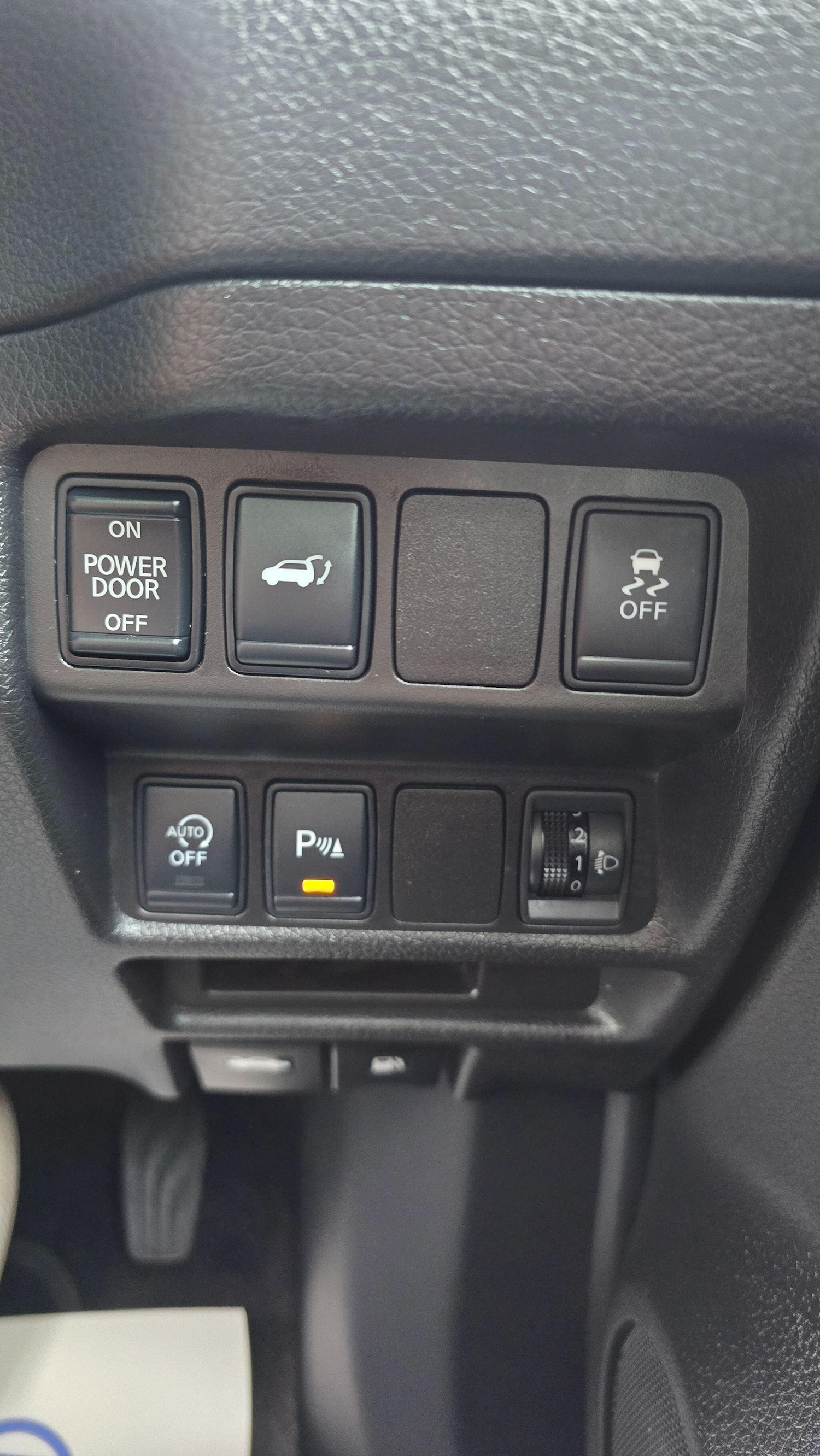 Used Nissan X-Trail 2016 for sale - 77585721: Photo 16