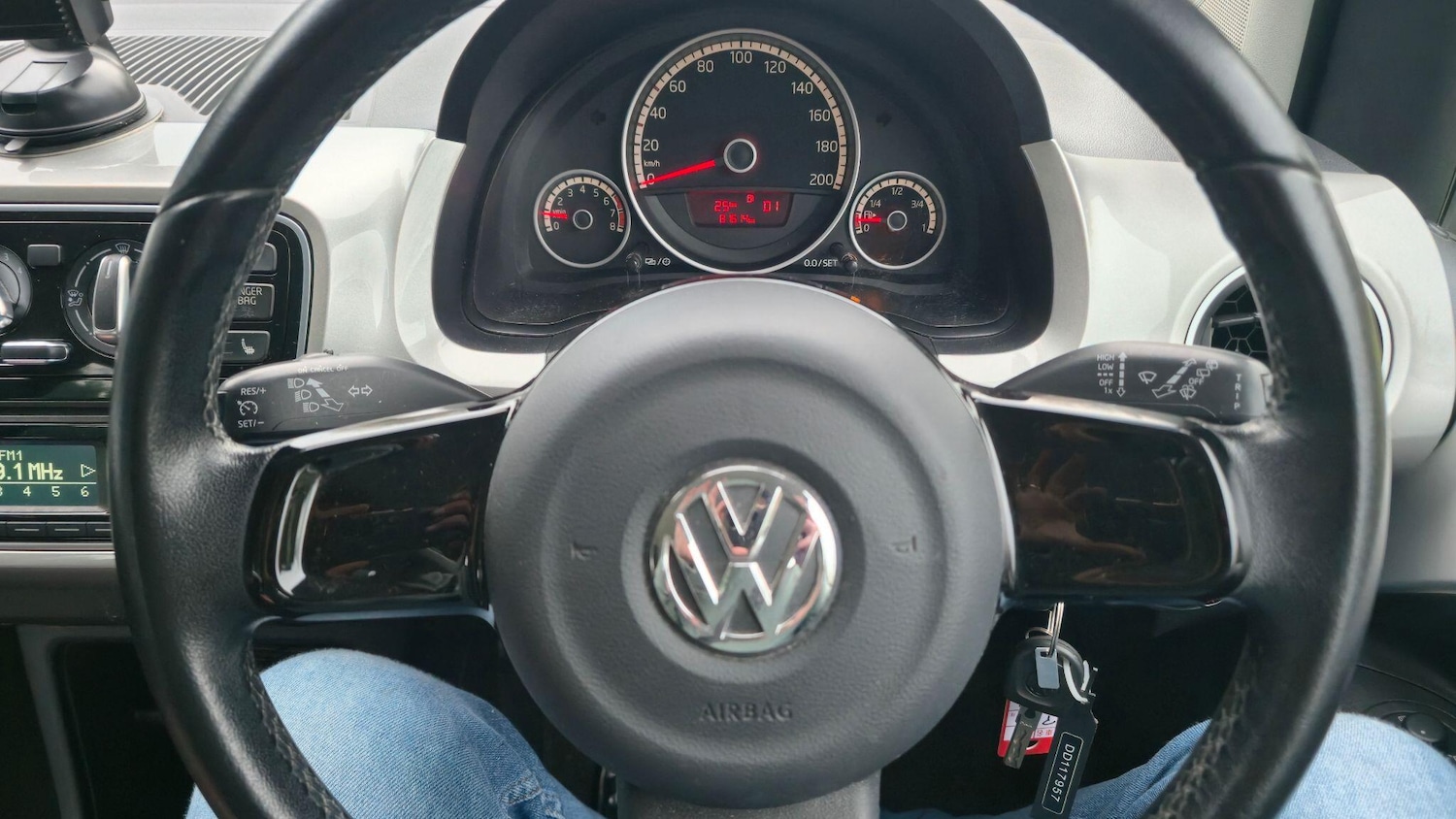 Used Volkswagen up! for sale - 77131350: Photo 21