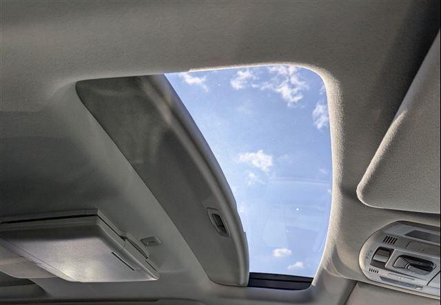 Used Toyota Vellfire for sale - 77163594: Photo 25