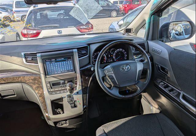 Used Toyota Vellfire for sale - 77163594: Photo 6