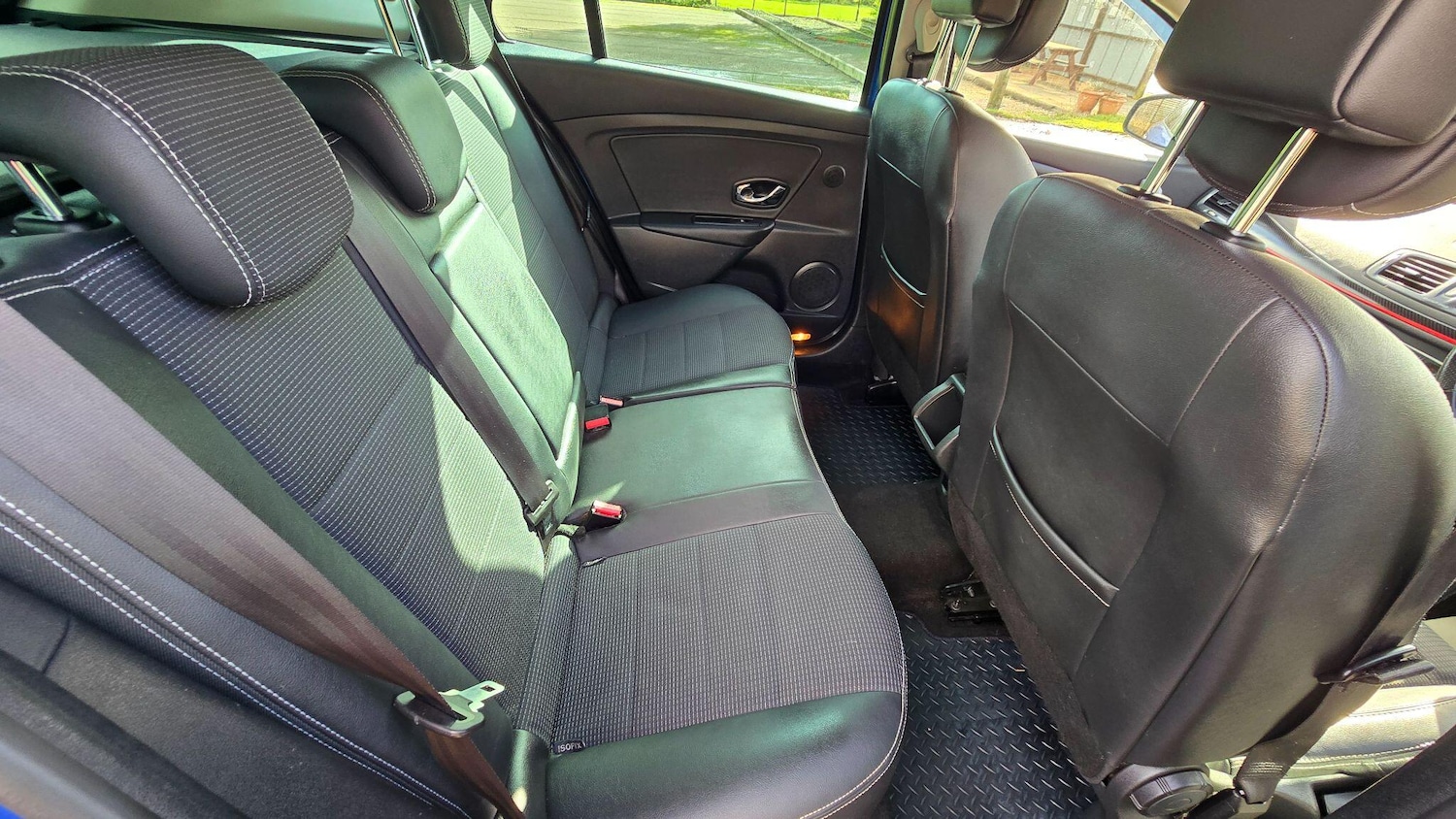 Used Renault Megane 2012 for sale - 77574990: Photo 13