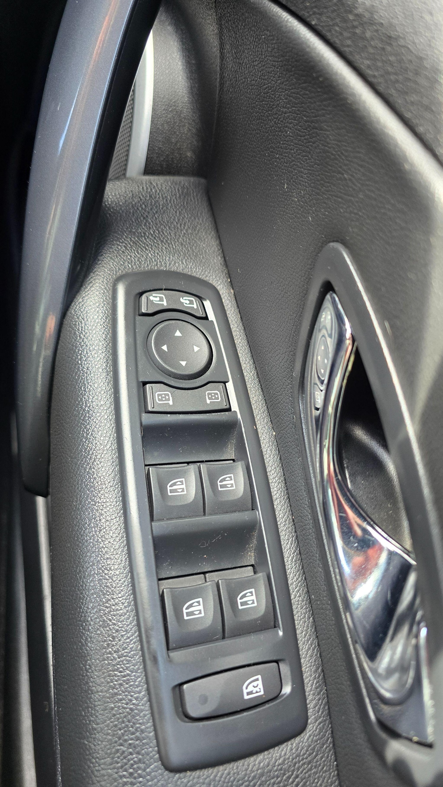 Used Renault Megane 2012 for sale - 77574990: Photo 15