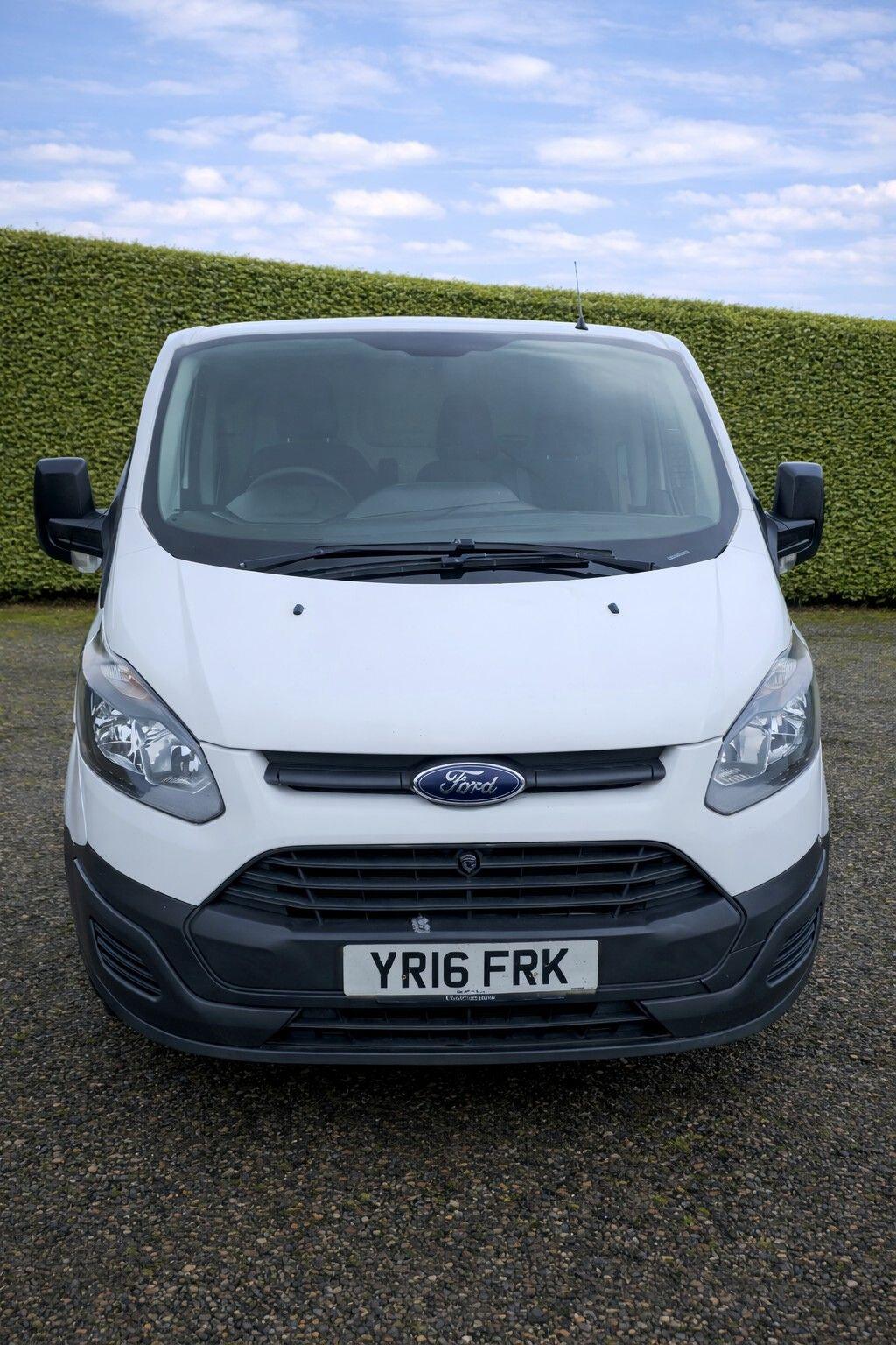 Used Ford Transit Custom 2016 for sale - 77376981: Photo 2