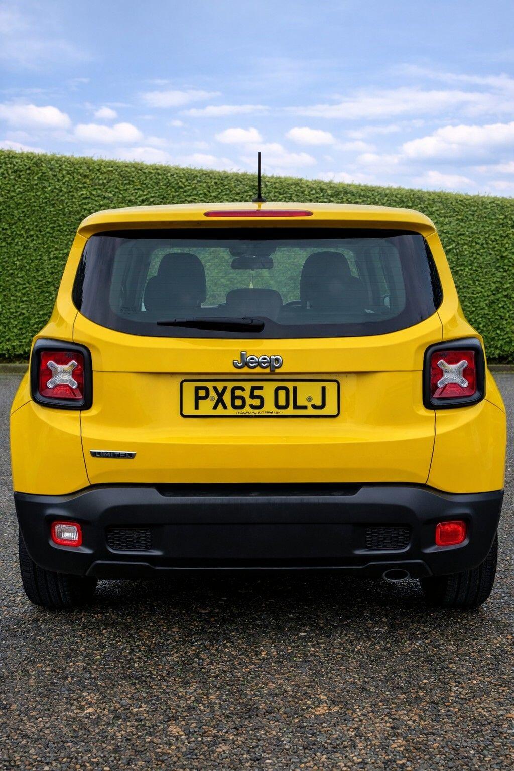 Used Jeep Renegade 2015 for sale - 77320355: Photo 6