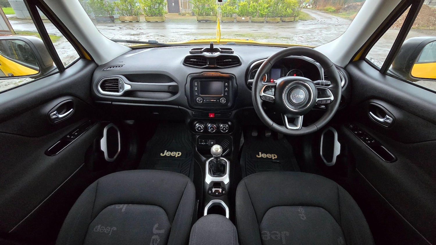 Used Jeep Renegade 2015 for sale - 77320355: Photo 9