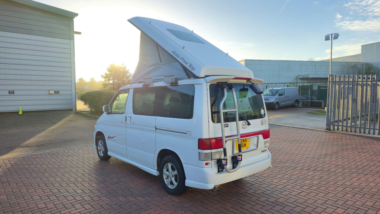 Used Mazda Bongo for sale - 77752864: Photo 7