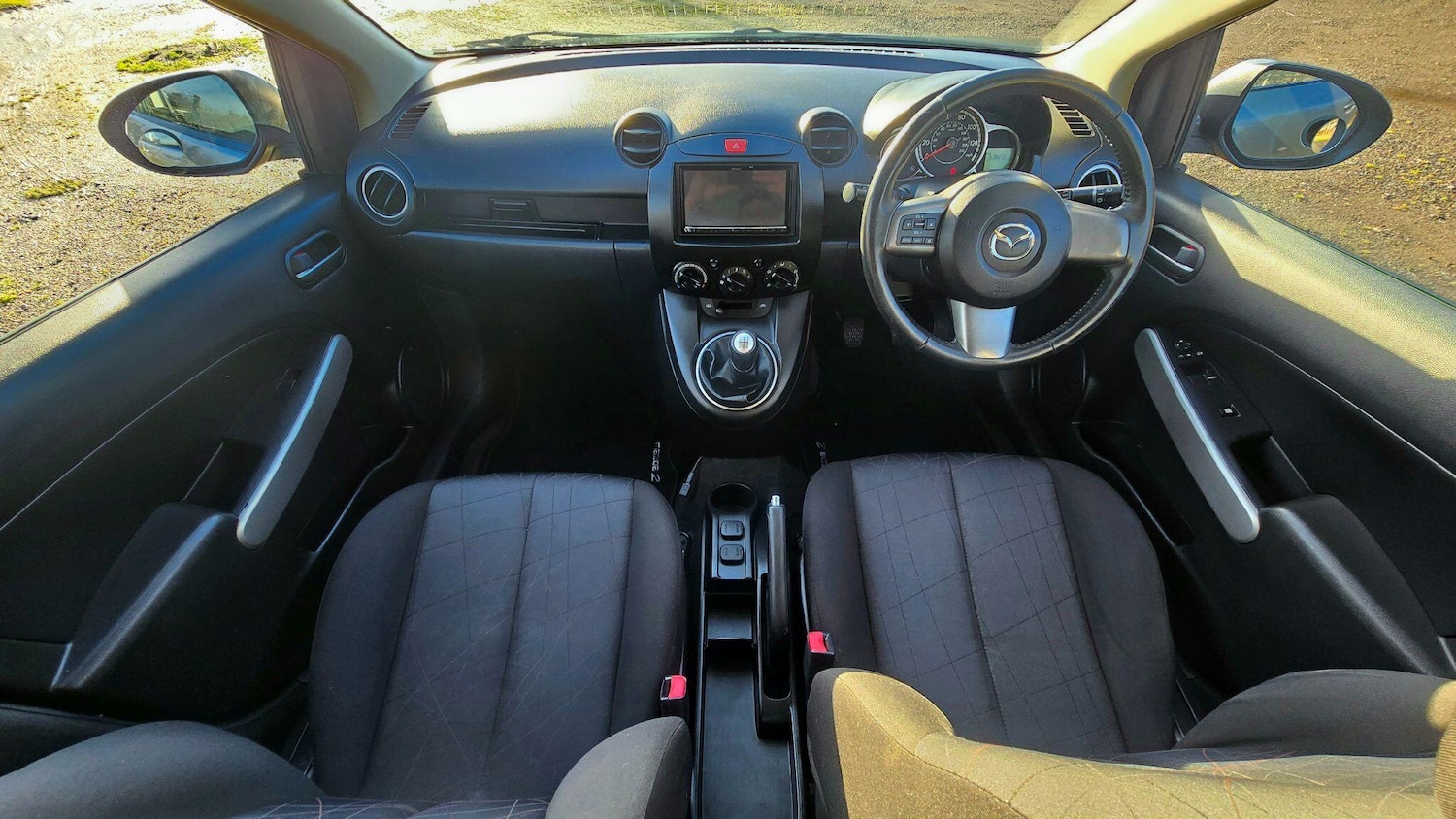 Used Mazda Mazda2 for sale - 77359118: Photo 10