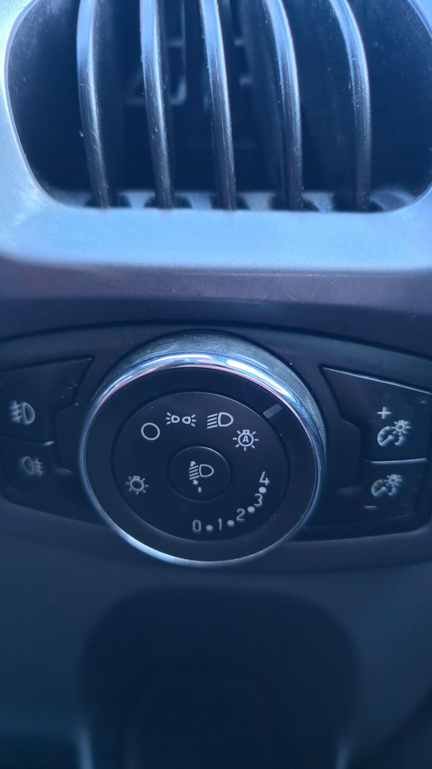 Used Ford Transit Custom 2017 for sale - 77131843: Photo 14