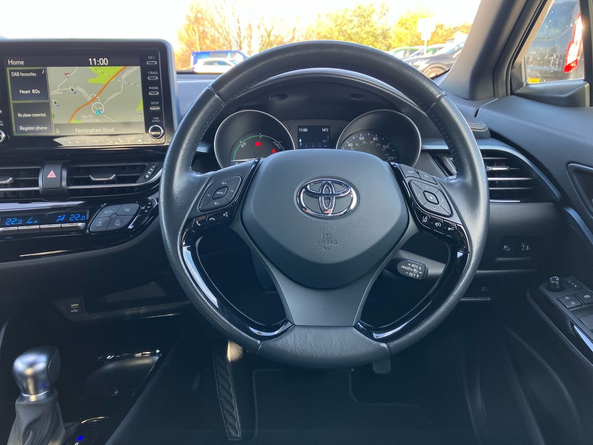 Used Toyota C-HR 2022 for sale - 76449975: Photo 15