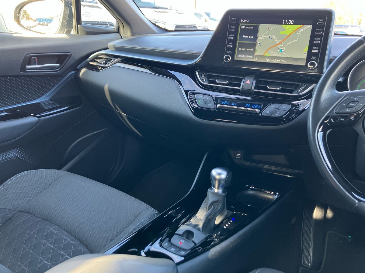 Used Toyota C-HR 2022 for sale - 76449975: Photo 17