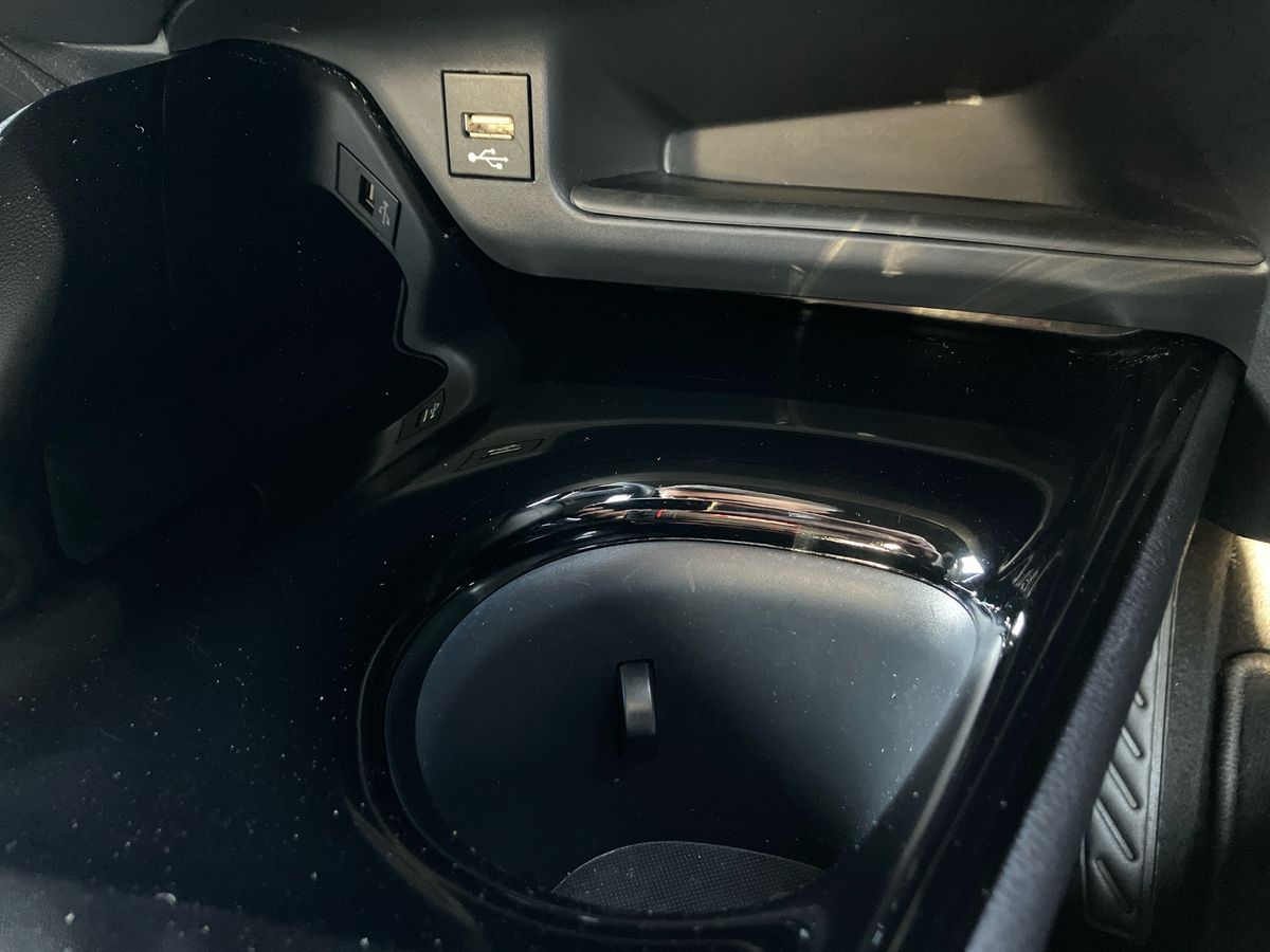 Used Toyota C-HR 2022 for sale - 76449975: Photo 45