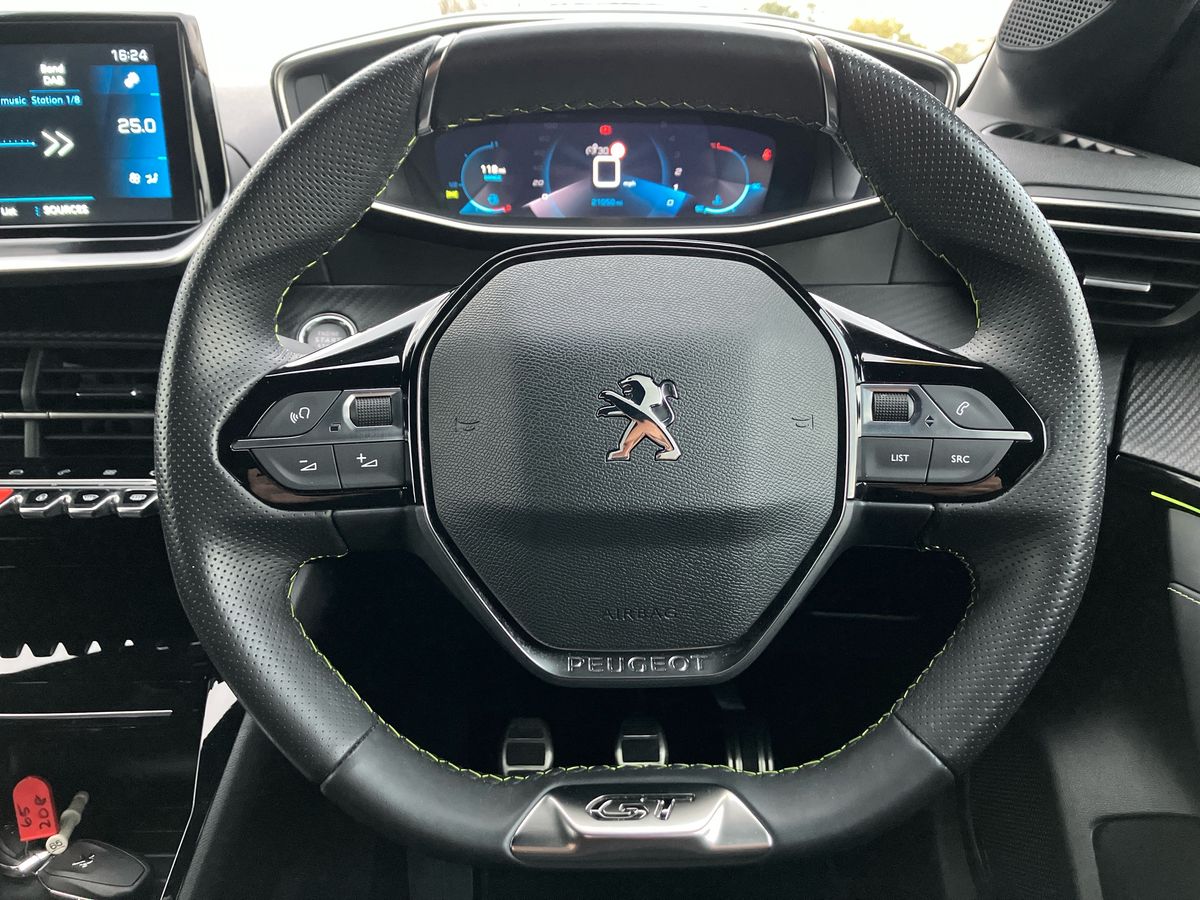 Used Peugeot 208 2022 for sale - 76449967: Photo 37