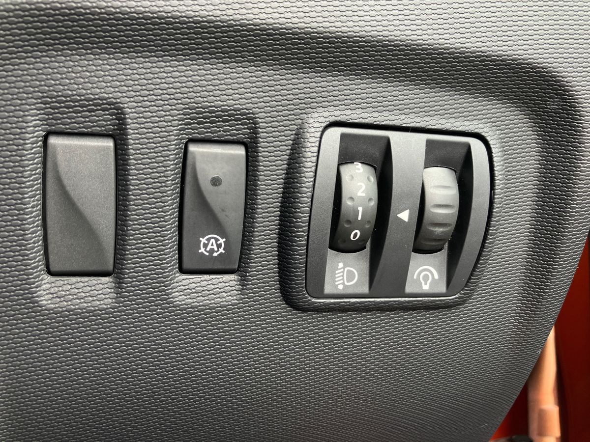 Used Renault Captur 2016 for sale - 76330673: Photo 34