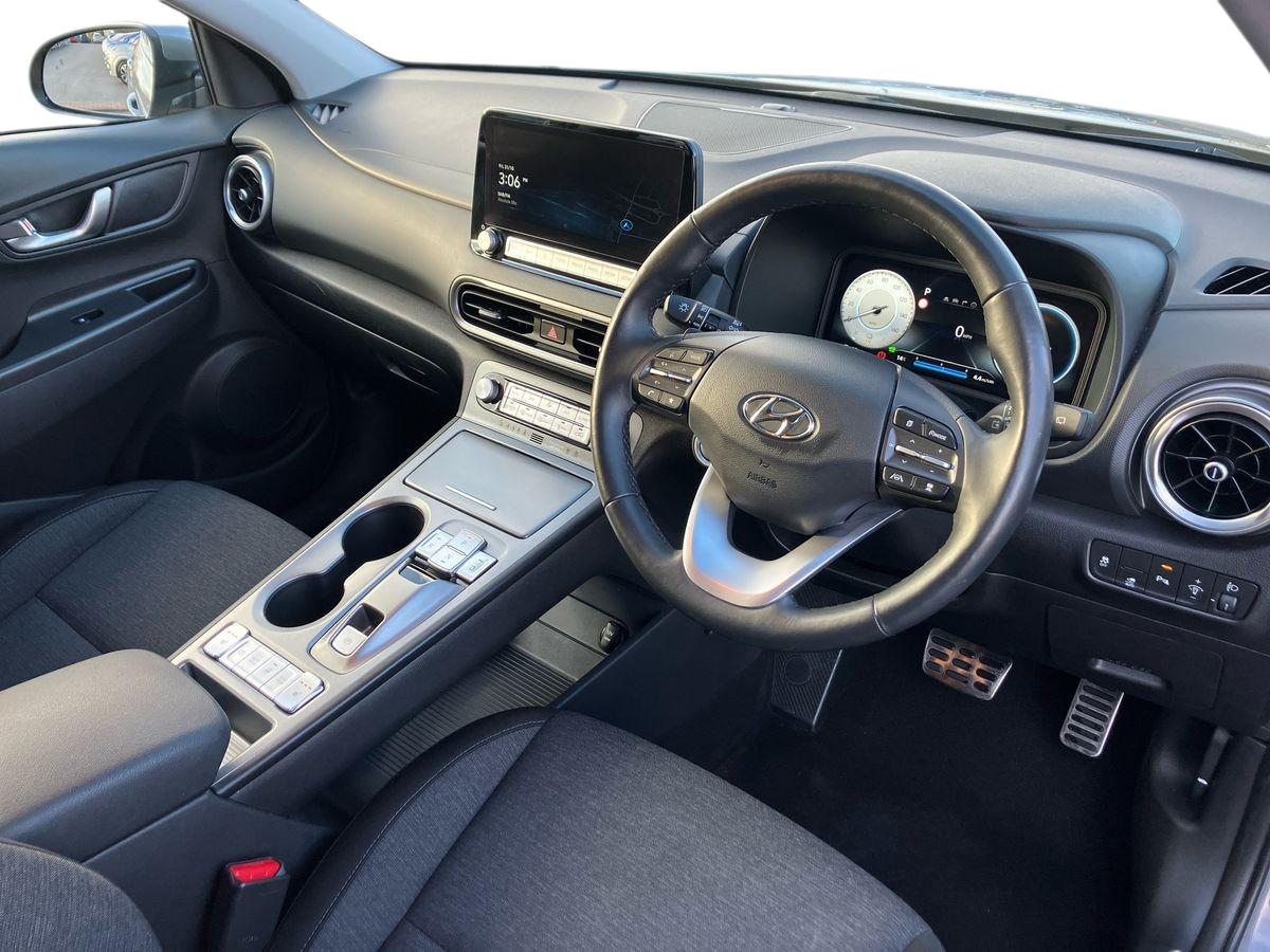 Used Hyundai KONA 2023 for sale - 76425978: Photo 8