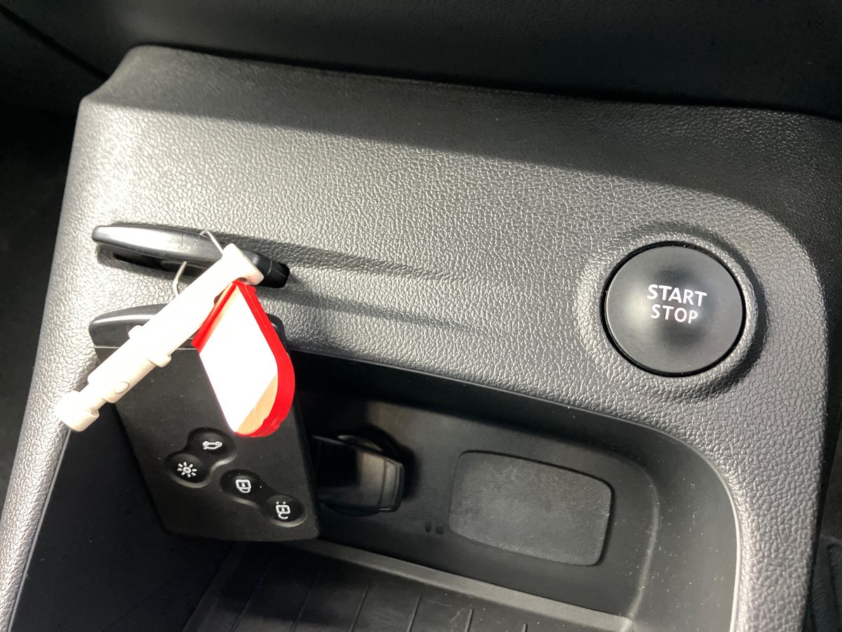 Used Renault Captur 2019 for sale - 76316622: Photo 44
