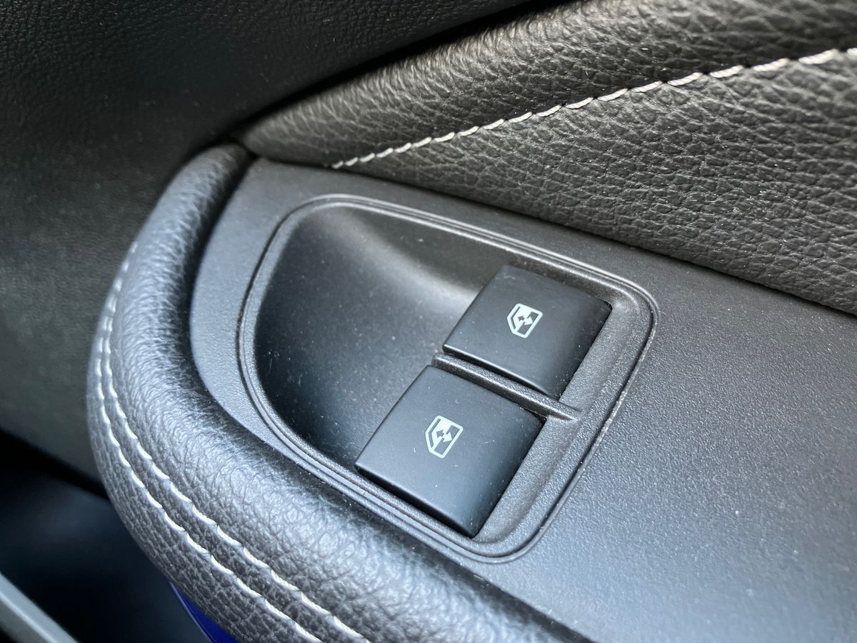 Used Vauxhall ADAM 2017 for sale - 76351912: Photo 18