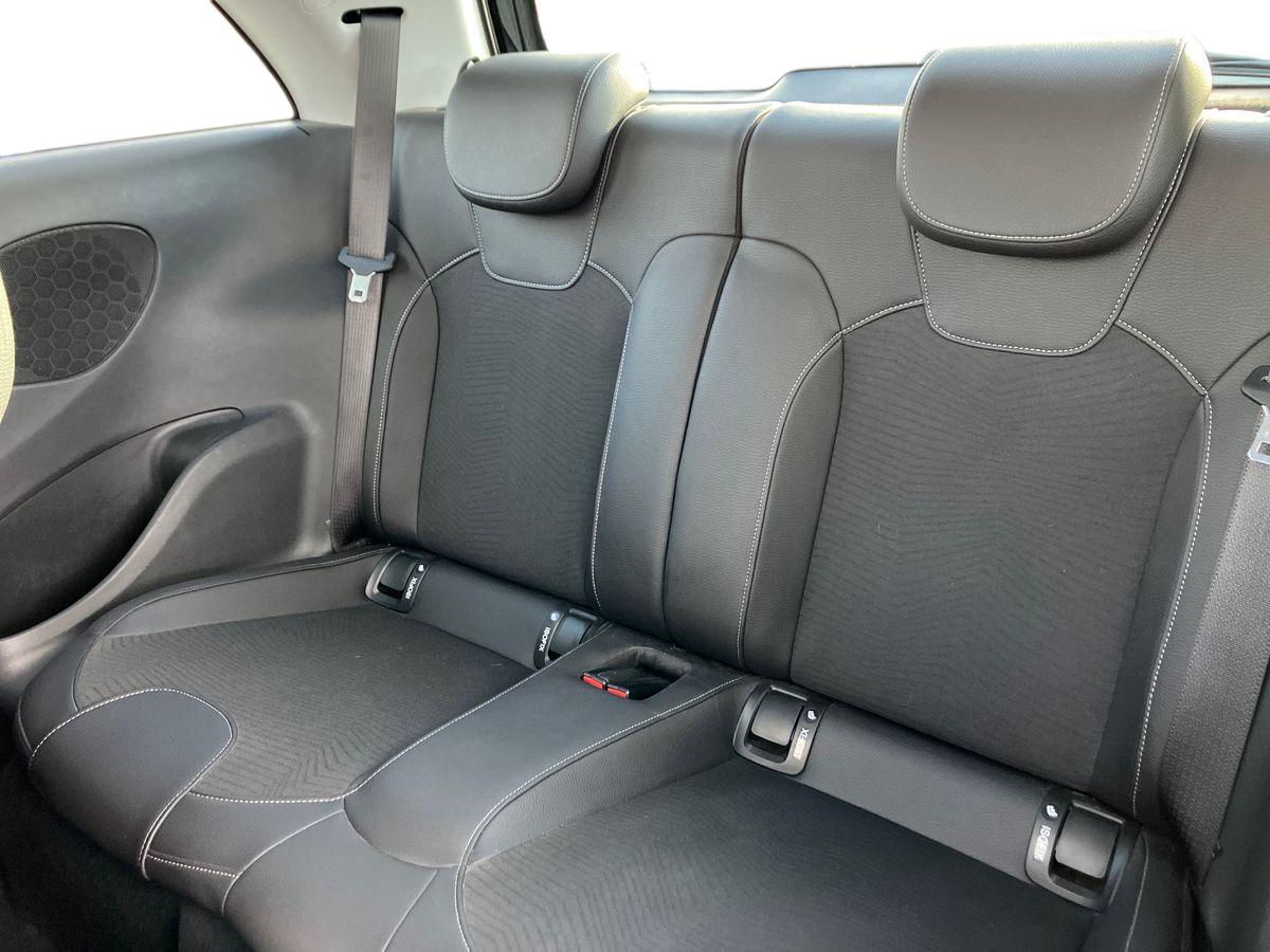 Used Vauxhall ADAM 2017 for sale - 76351912: Photo 19