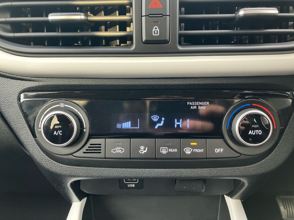 Used Hyundai i10 2022 for sale - 76807828: Photo 12