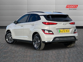 Used Hyundai KONA 2023 for sale - 76611949: Photo