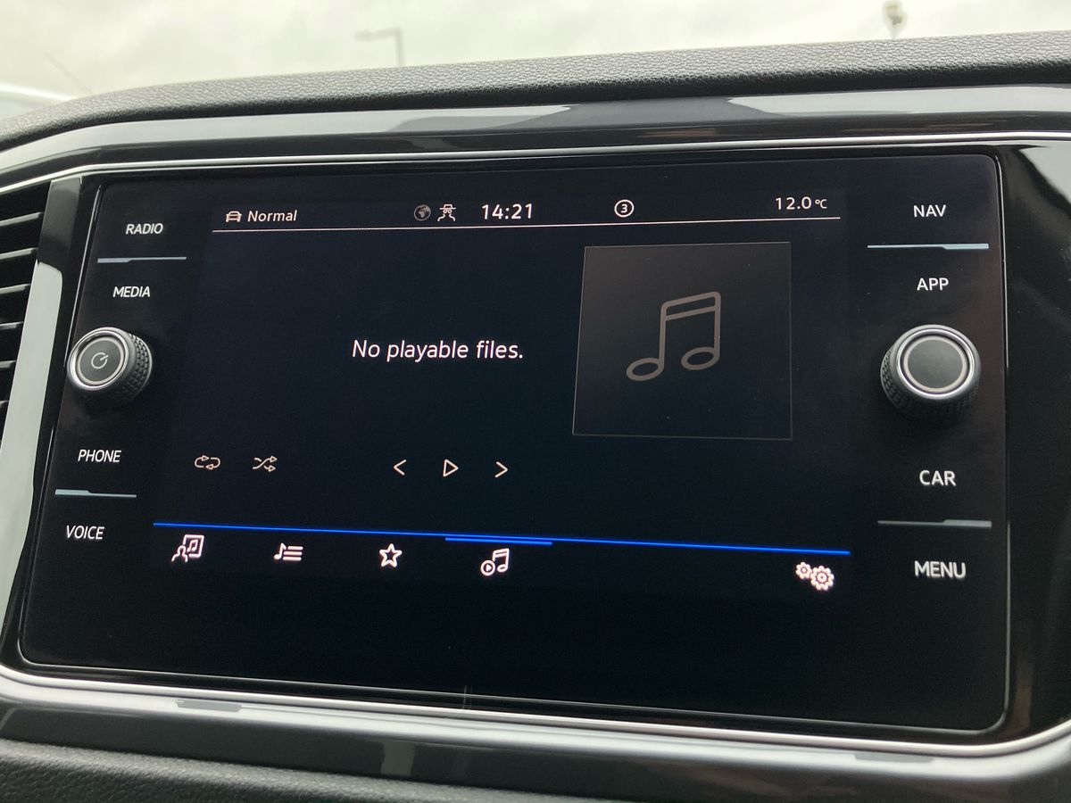 Used Volkswagen T-Roc 2021 for sale - 76736075: Photo 39