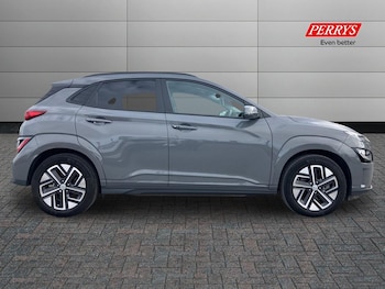 Used Hyundai KONA 2022 for sale - 76142175: Photo