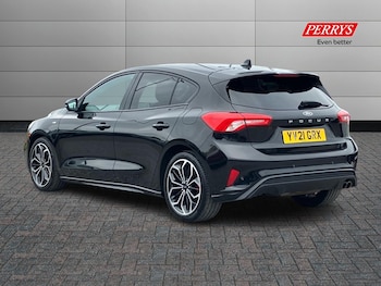 Used Ford Focus 2021 for sale - 76158351: Photo 2