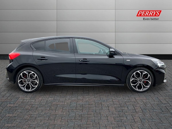Used Ford Focus 2021 for sale - 76158351: Photo 3