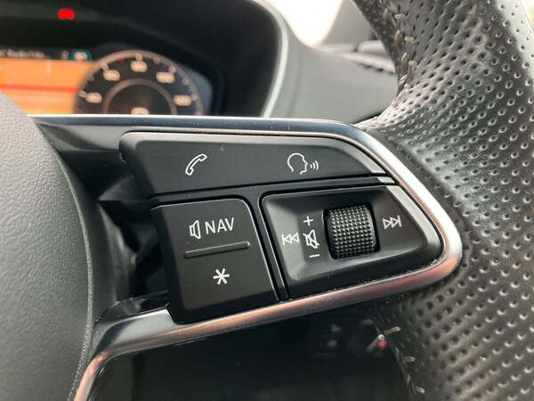 Used Audi TT 2015 for sale - 76220092: Photo 40