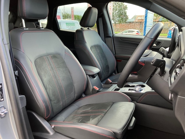 Used Ford Kuga 2025 for sale - 76264008: Photo 40