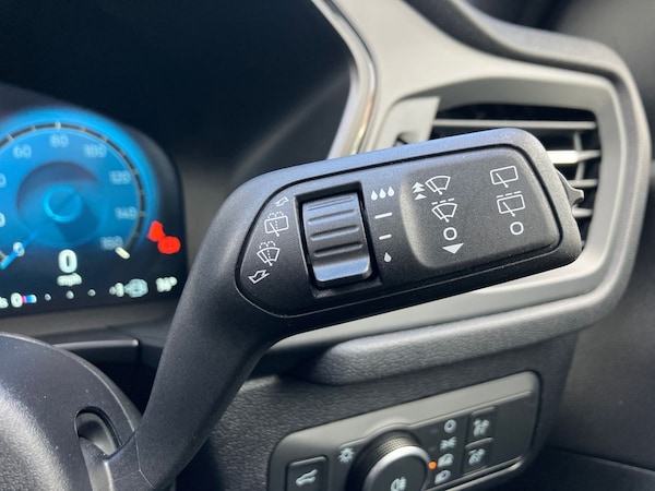 Used Ford Kuga 2025 for sale - 76264008: Photo 44