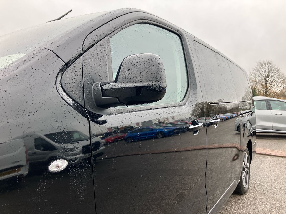 Used Vauxhall Vivaro Life 2023 for sale - 76392014: Photo 32