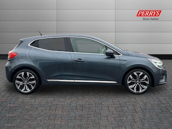 Used Renault Clio 2021 for sale - 76748651: Photo