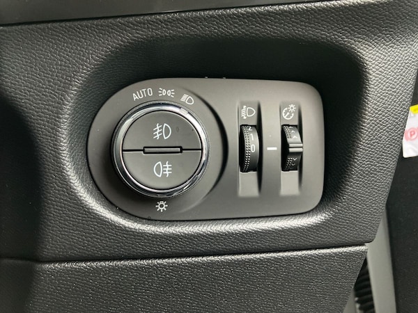 Used Vauxhall Mokka 2021 for sale - 76220068: Photo 32