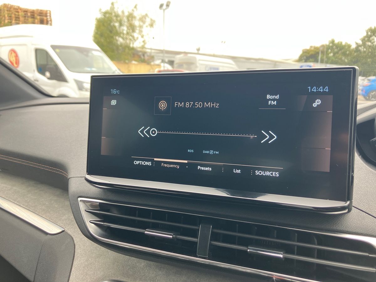 Used Peugeot 5008 2022 for sale - 76230743: Photo 10