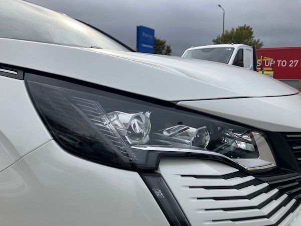 Used Peugeot 5008 2022 for sale - 76230743: Photo 15