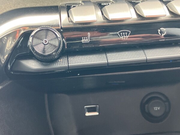 Used Peugeot 5008 2022 for sale - 76230743: Photo 33