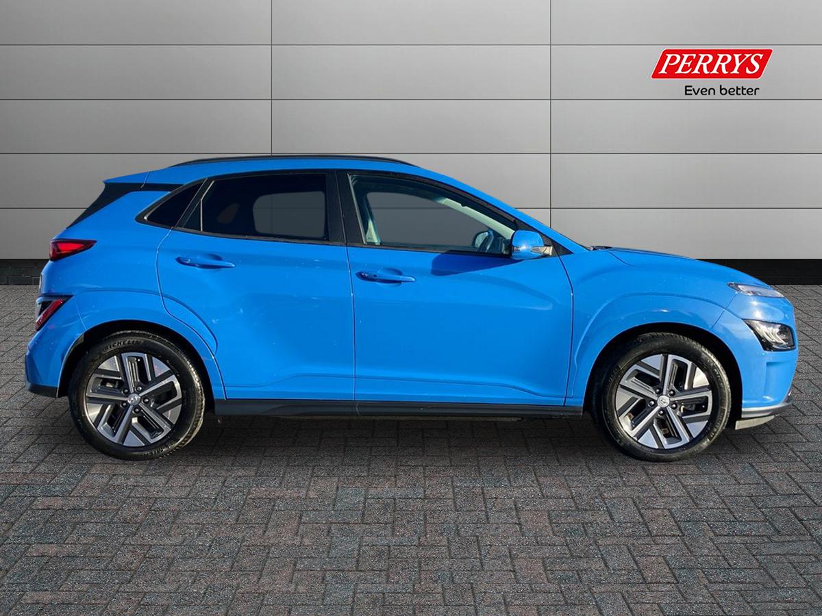 Used Hyundai KONA 2022 for sale - 76565870: Photo 3