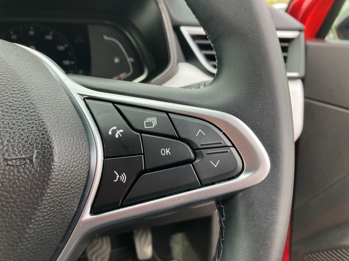 Used Renault Clio 2023 for sale - 76090397: Photo 32