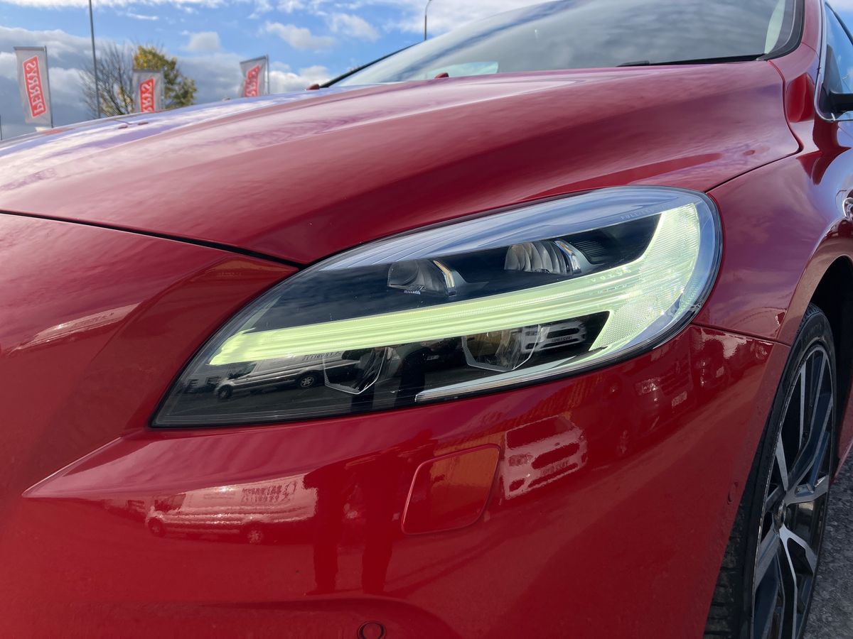 Used Volvo V40 2019 for sale - 76351860: Photo 13