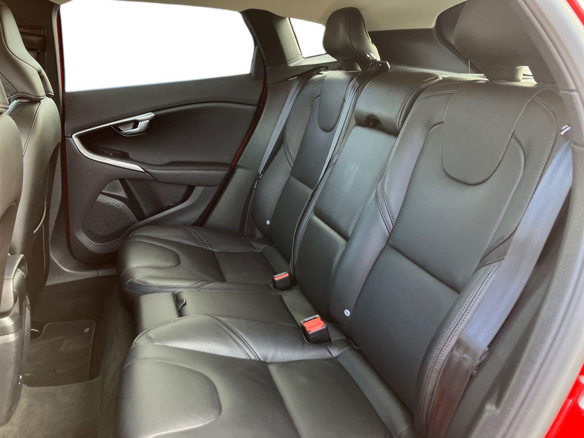 Used Volvo V40 2019 for sale - 76351860: Photo 19