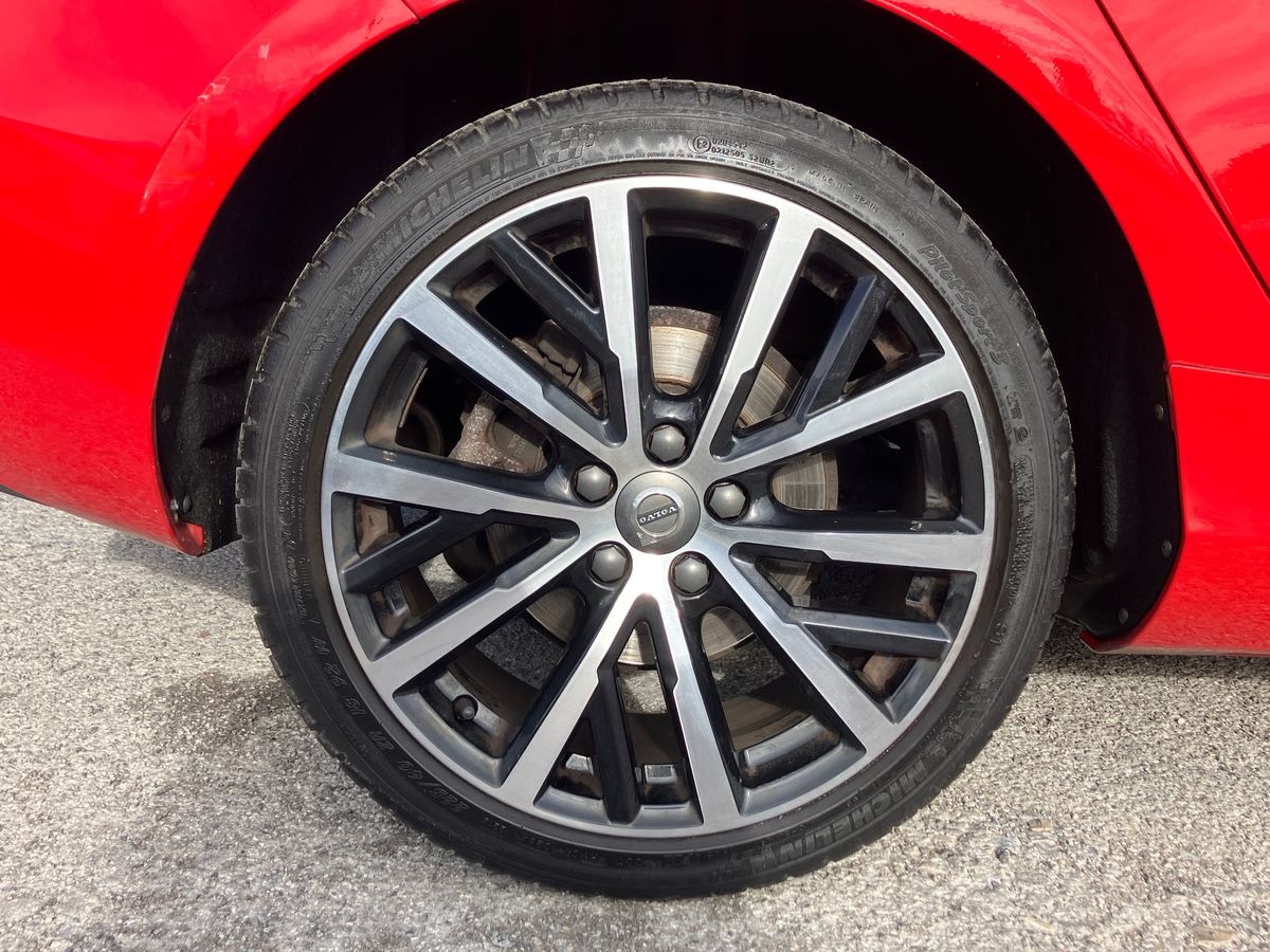 Used Volvo V40 2019 for sale - 76351860: Photo 7