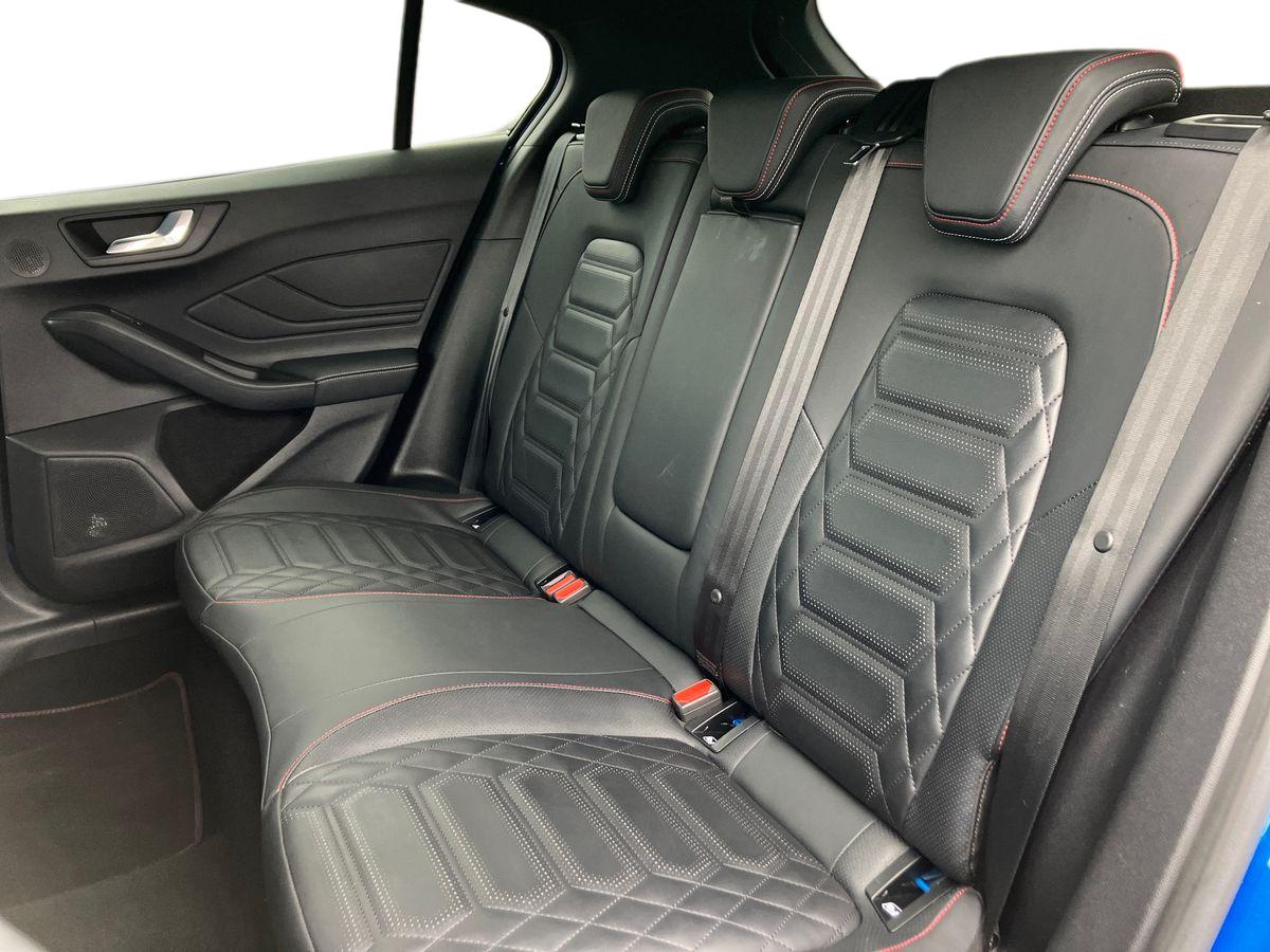 Used Ford Focus 2023 for sale - 76230609: Photo 19