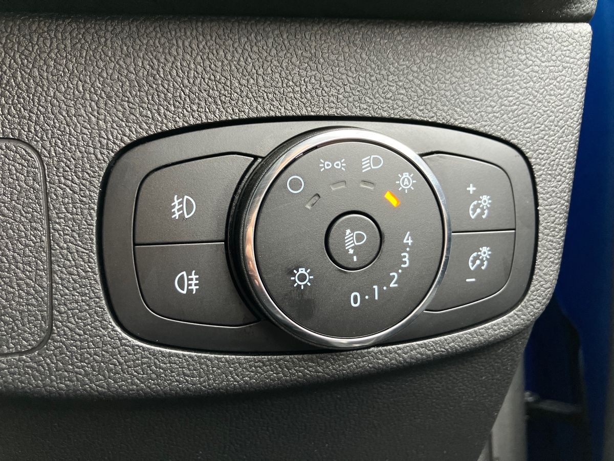 Used Ford Focus 2023 for sale - 76230609: Photo 32