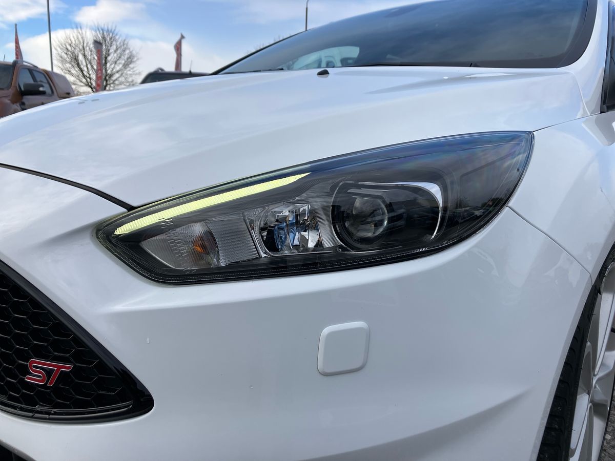 Used Ford Focus 2018 for sale - 76611947: Photo 13